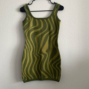 Bailey Rose Green Mini Dress Size Medium